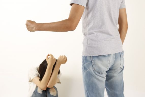 モラハラ夫は妻をコントロールし意のままに動かす事は当然と考える。、「加害者プログラム」横浜で展開しています